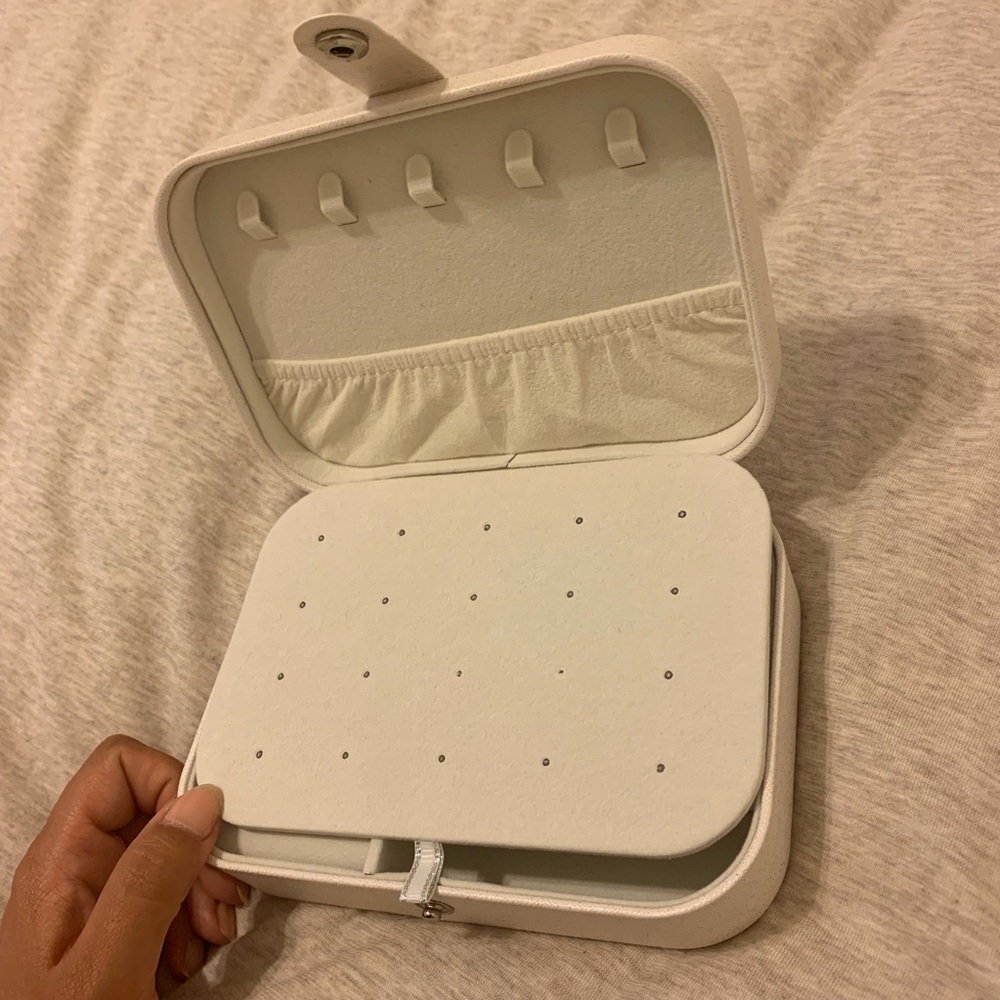 White Travel Jewellery Case